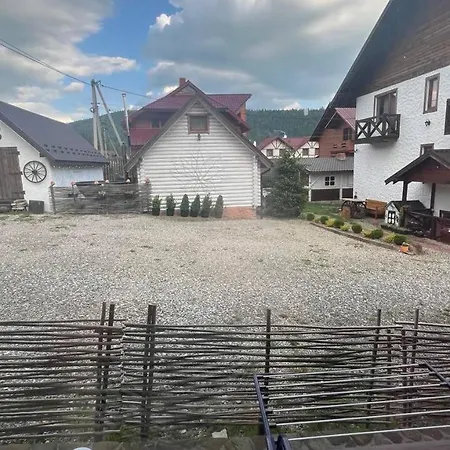 Nicole Hotel Bukovel Exterior photo